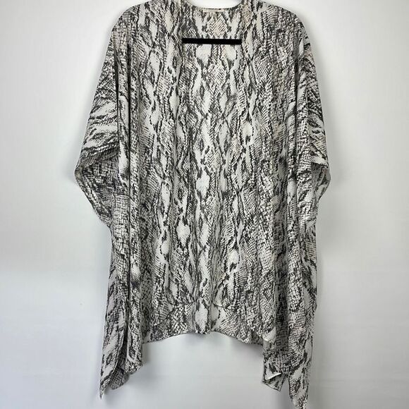 Maurices Women's Snake Skin Print Open Front Kimono Style Cover. One Size - Picture 1 of 9